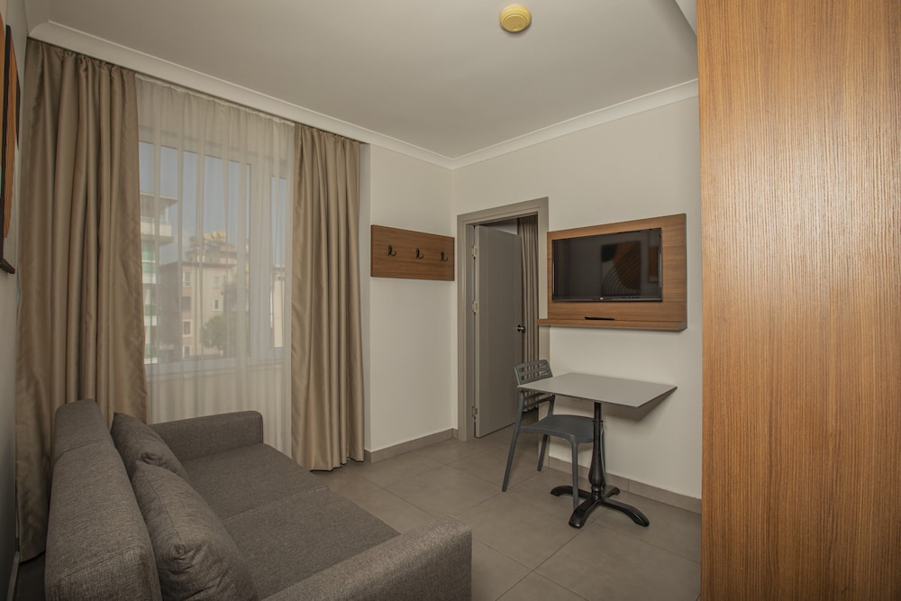 Perle Apart Hotel 40/48