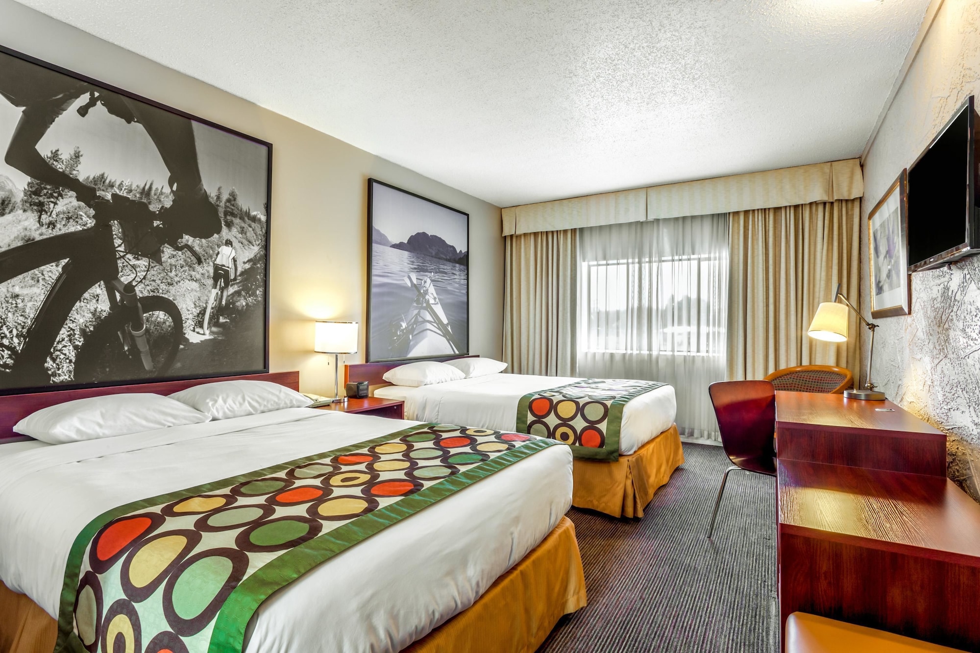 Efficiency, Standard, 2 Queen Beds