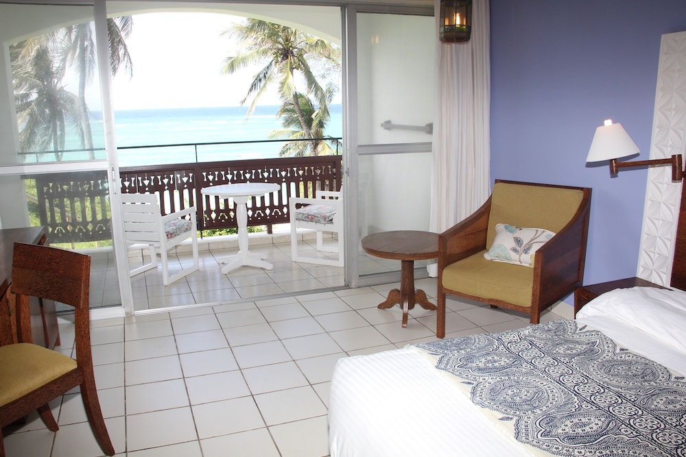 Diamonds Leisure Beach and Golf Resort 31/63