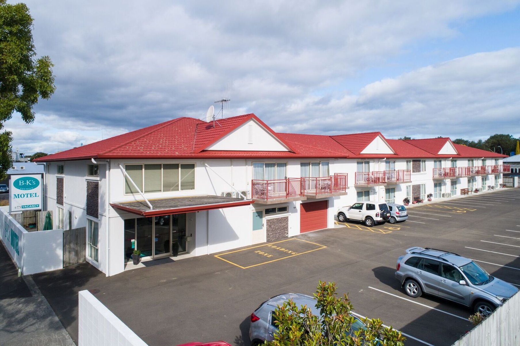 B K S Motor Lodge 2/16