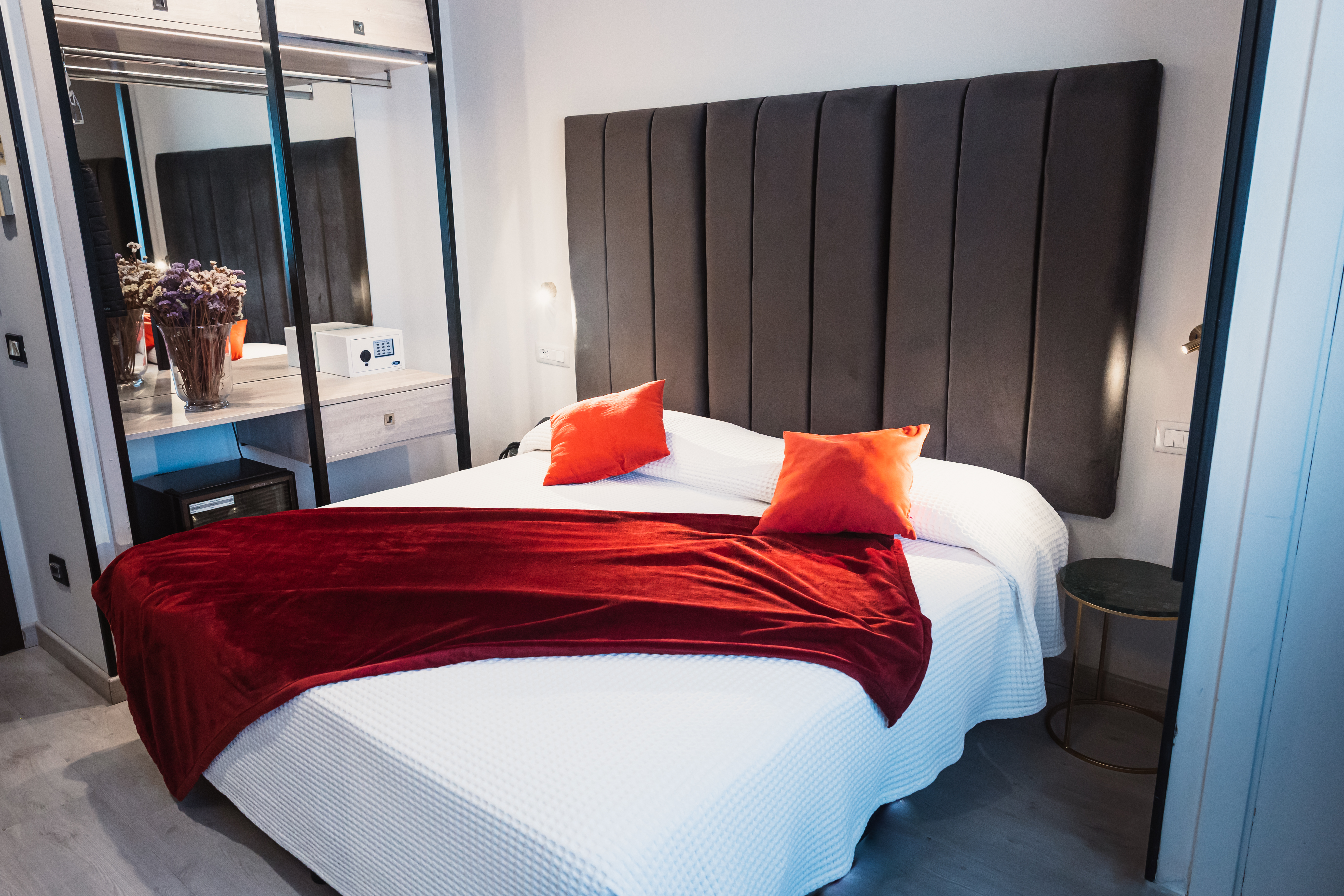 غرفة قياسية بسرير مزدوج، Art Hotel Milano 3/7