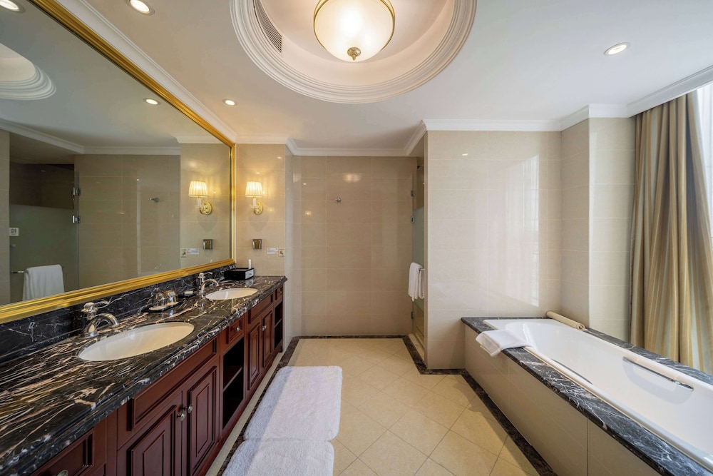 Howard Johnson Junhe Hot Springs Resort Beijing 46/46