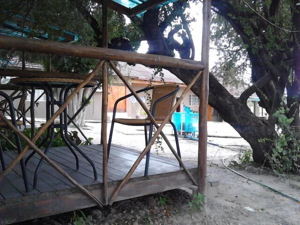 Kesmo Lodge 43/45