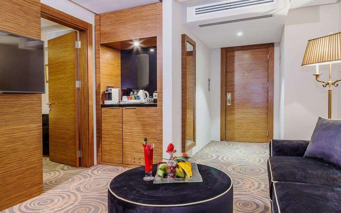 Lobby at HARIR PALACE HOTEL, AMMAN