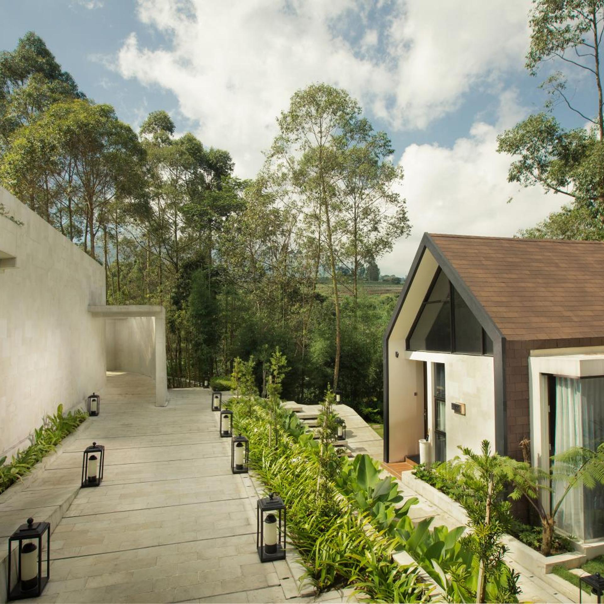 Sunsetfalls Gardens and Resort 46/50