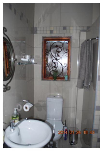 The Lemon Tree Self-Catering 48/50
