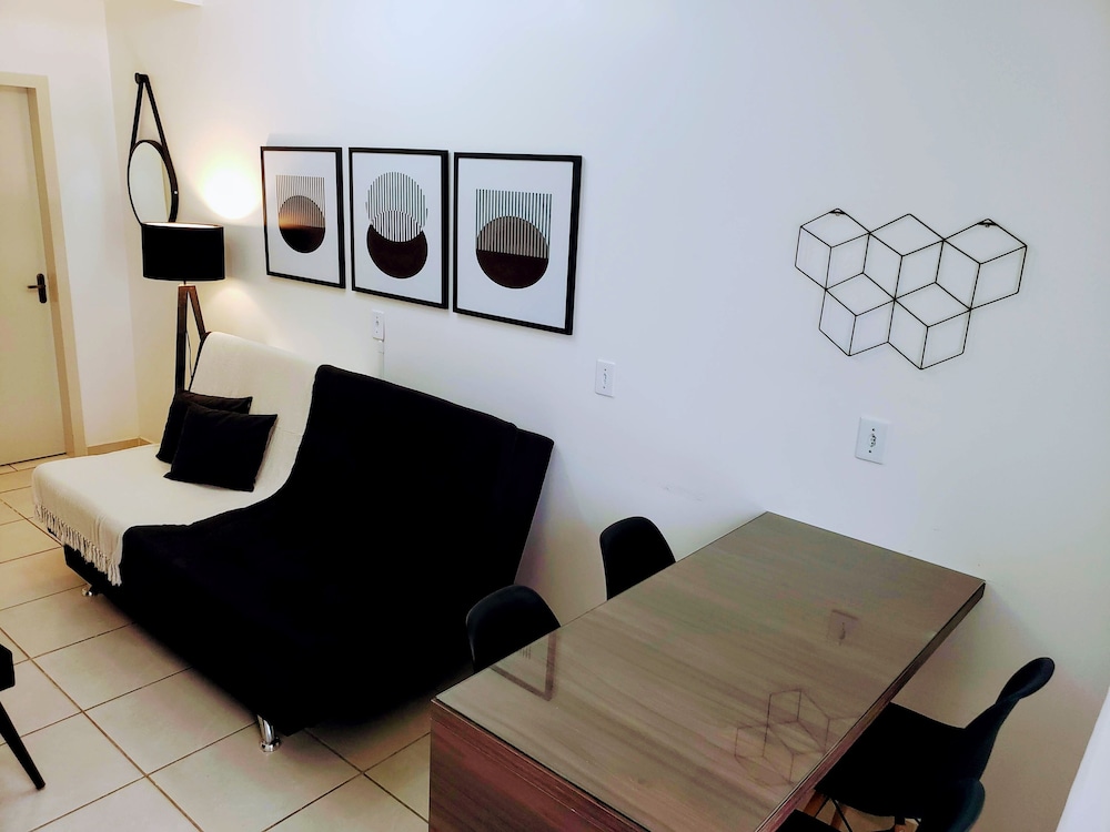 Residencial Catarina 12/48