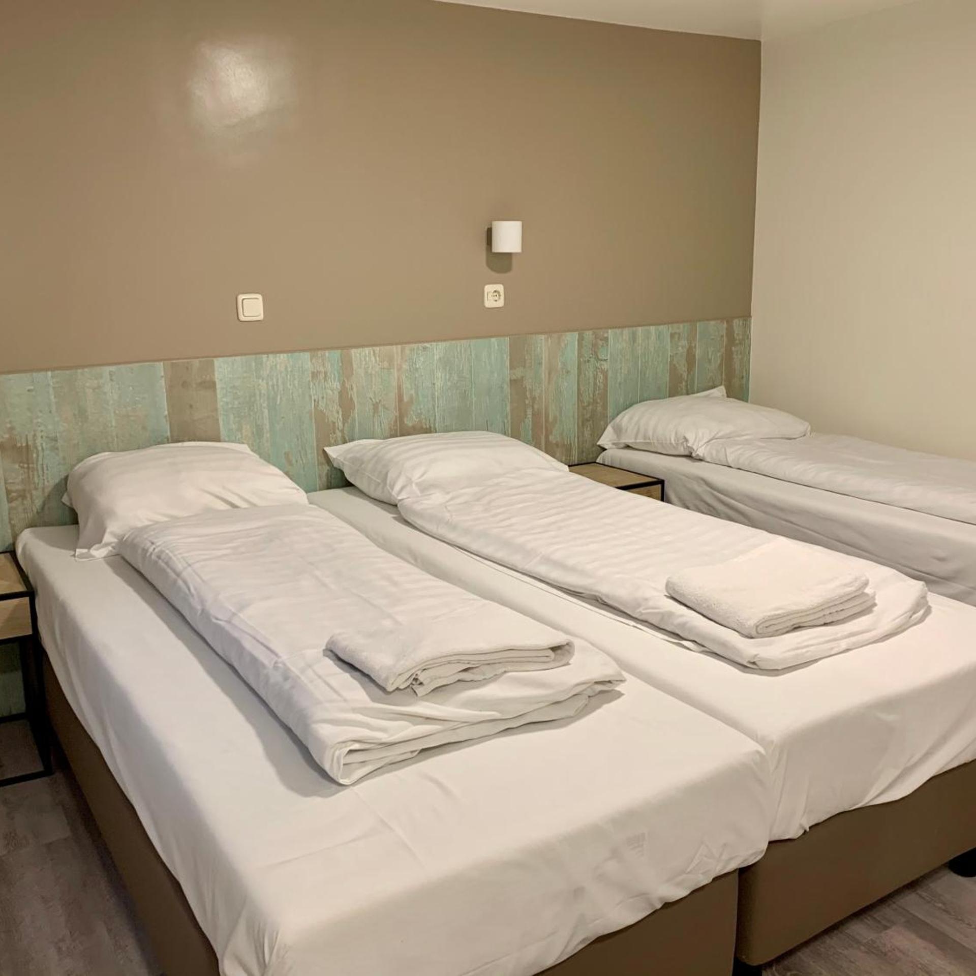 Room, Triple, Private Bathroom