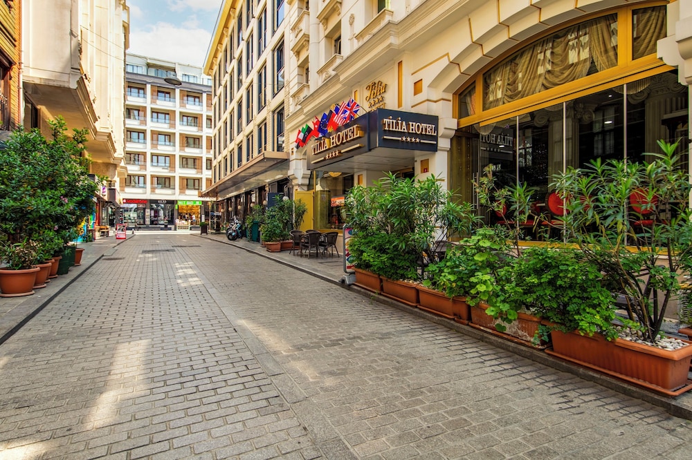 Tilia Hotel 45/50