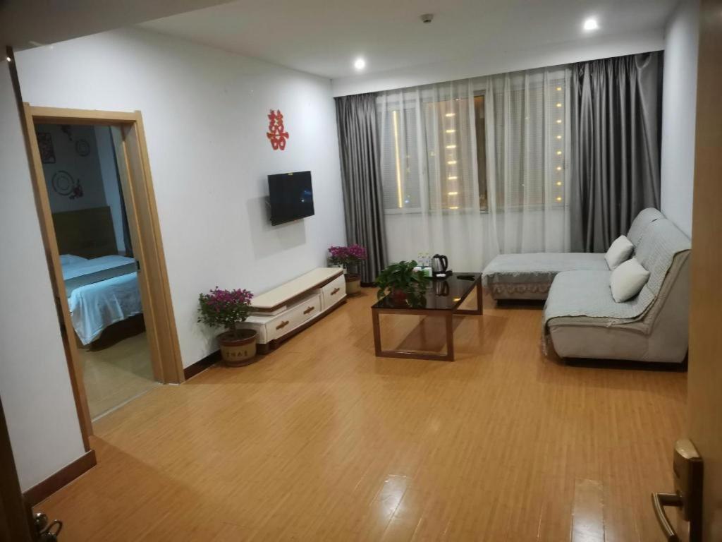 GreenTree Inn Heze Cao County Zhuangzhai Town Eastern Times City Business Hotel 37/47