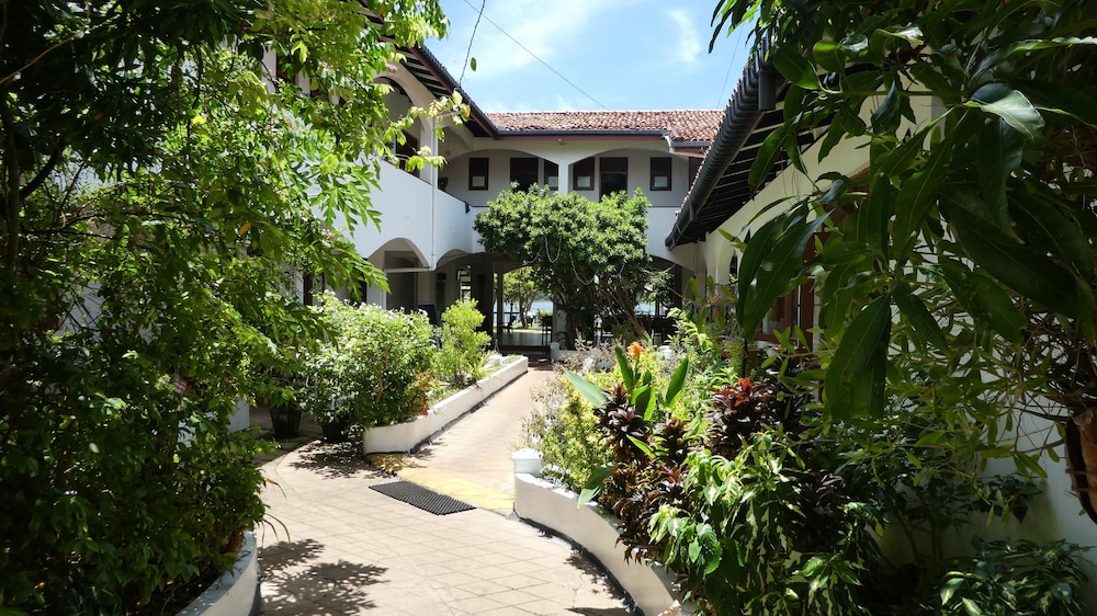 Hotel Hemadan 44/50