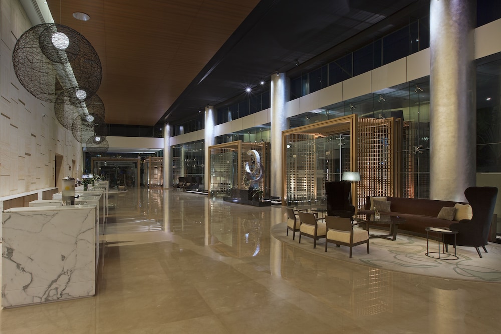 The Westin Mumbai Garden City 22/44