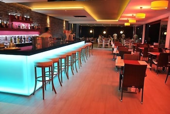 Delfino Boutique Apart Hotel 51/58
