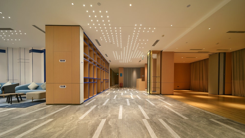 Holiday Inn Express XiAn Ancient Town West 9/57