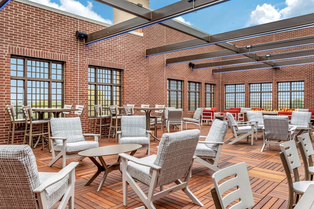 Cambria Hotel Rock Hill - University Center 52/59
