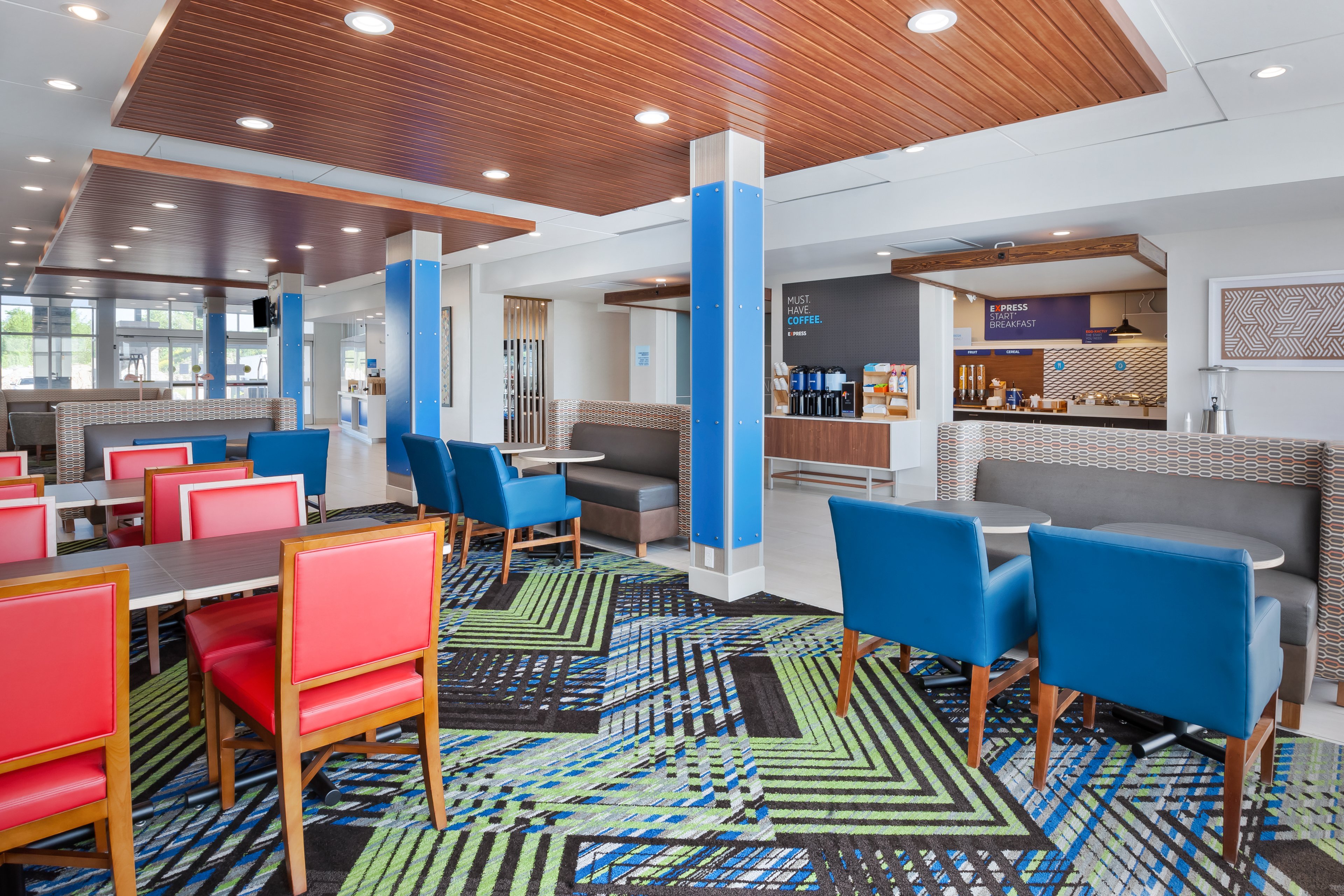 Holiday Inn Express Suites Grand Rapids Airport South 29/39