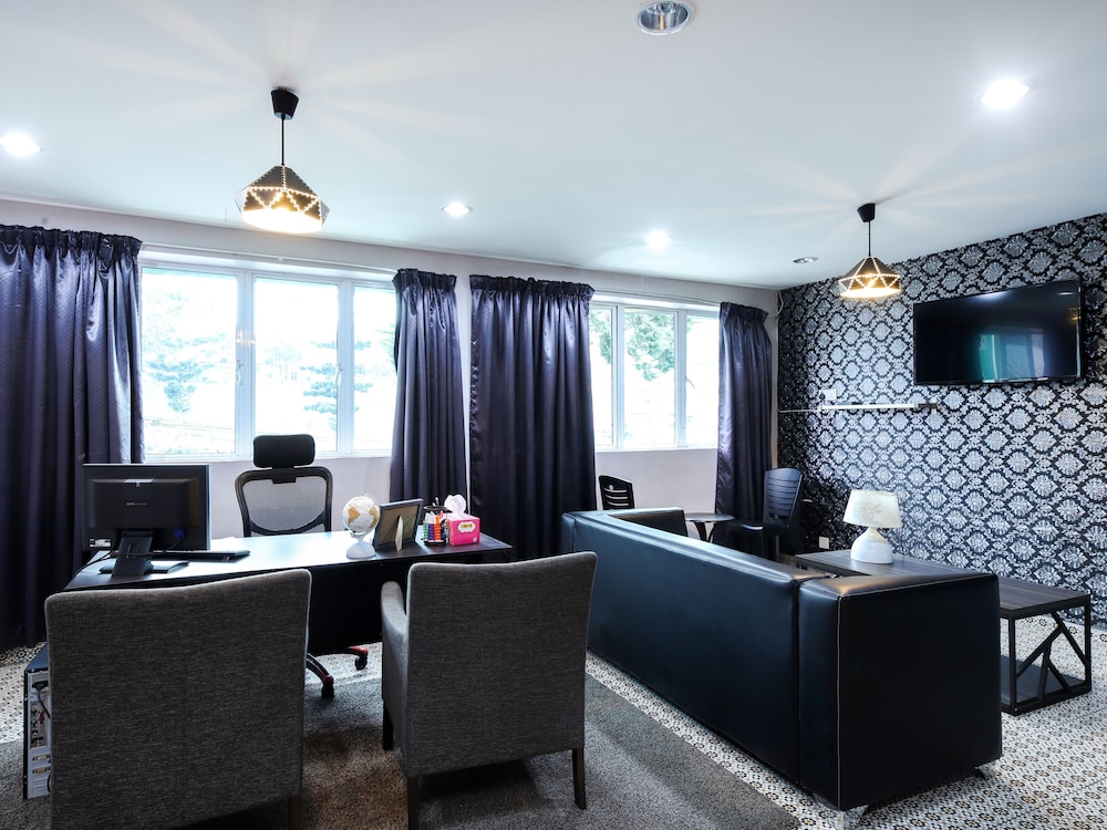 OYO 1231 Ar Rayyan Boutique Hotel 21/24