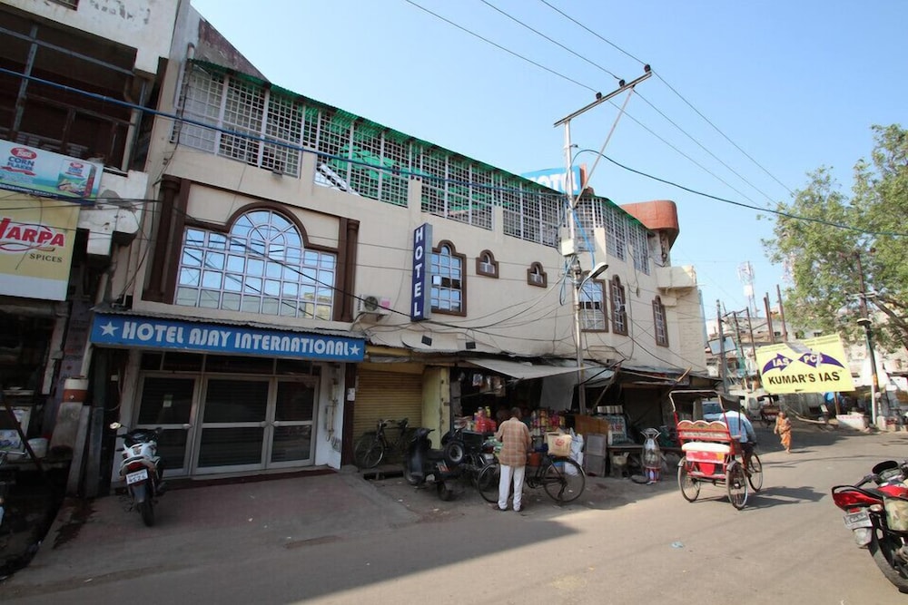 HOTEL AJAY INTERNATIONAL 40/46