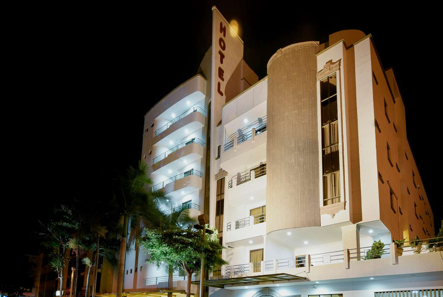 Howard Johnson by Wyndham Barranquilla Versalles 4/29