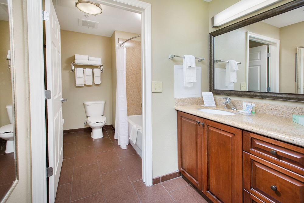 STAYBRIDGE SUITES AUGUSTA 31/64