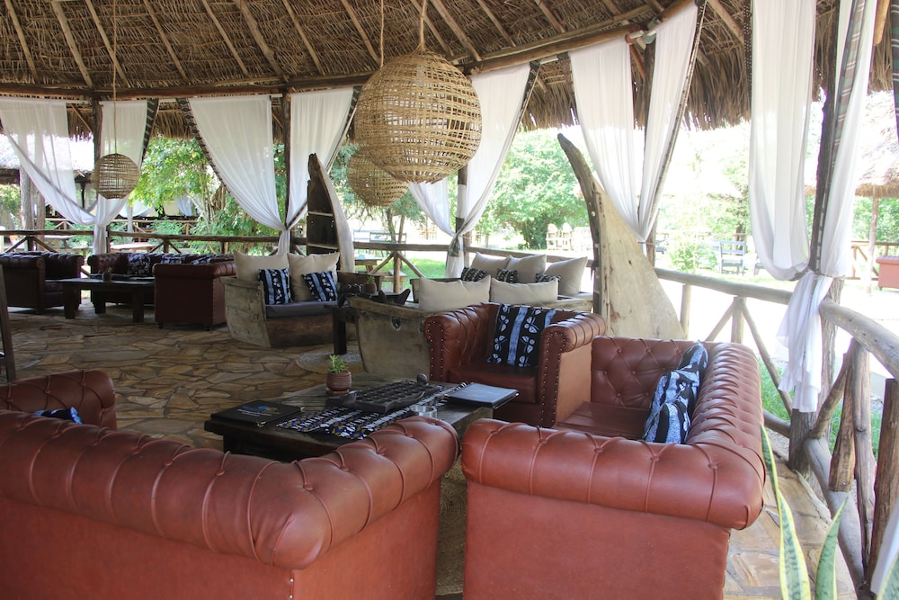 Africa Safari Camp 32/50