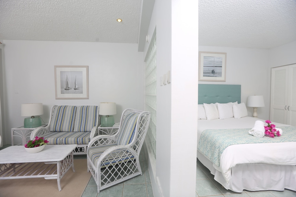 Harmony Suites 13/64