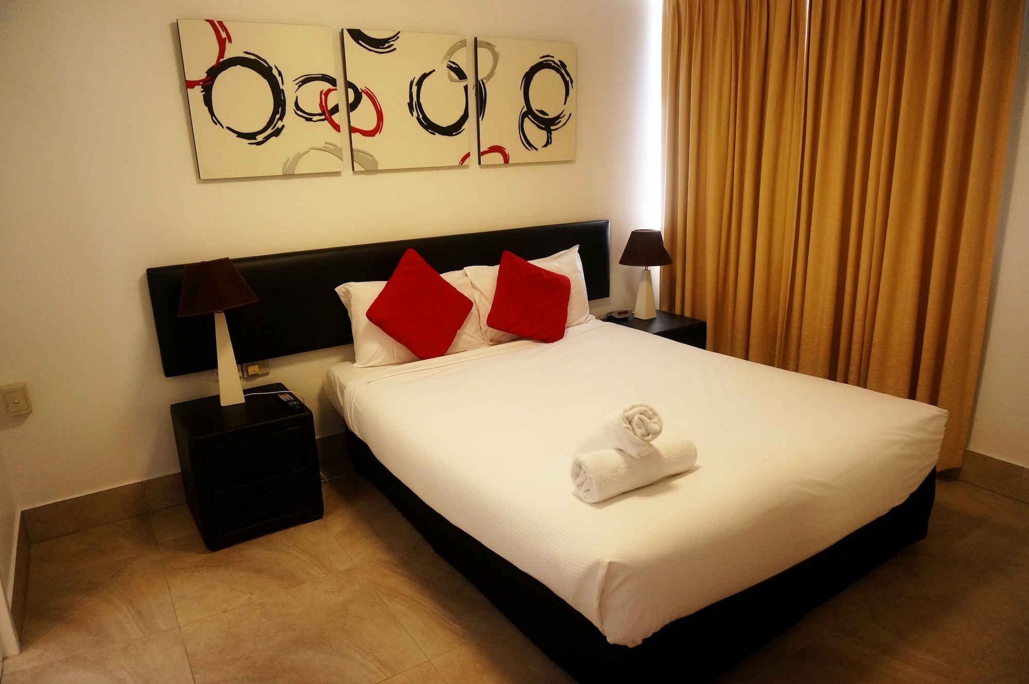 DELUXE, APARTMENT