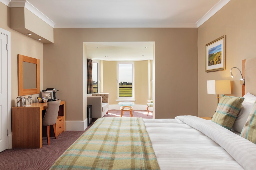 Carnoustie Hotel 19/75