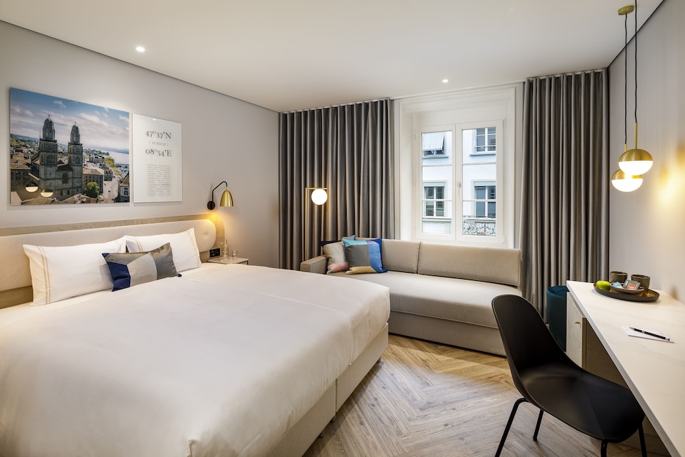 PLUS, TWIN BEDS