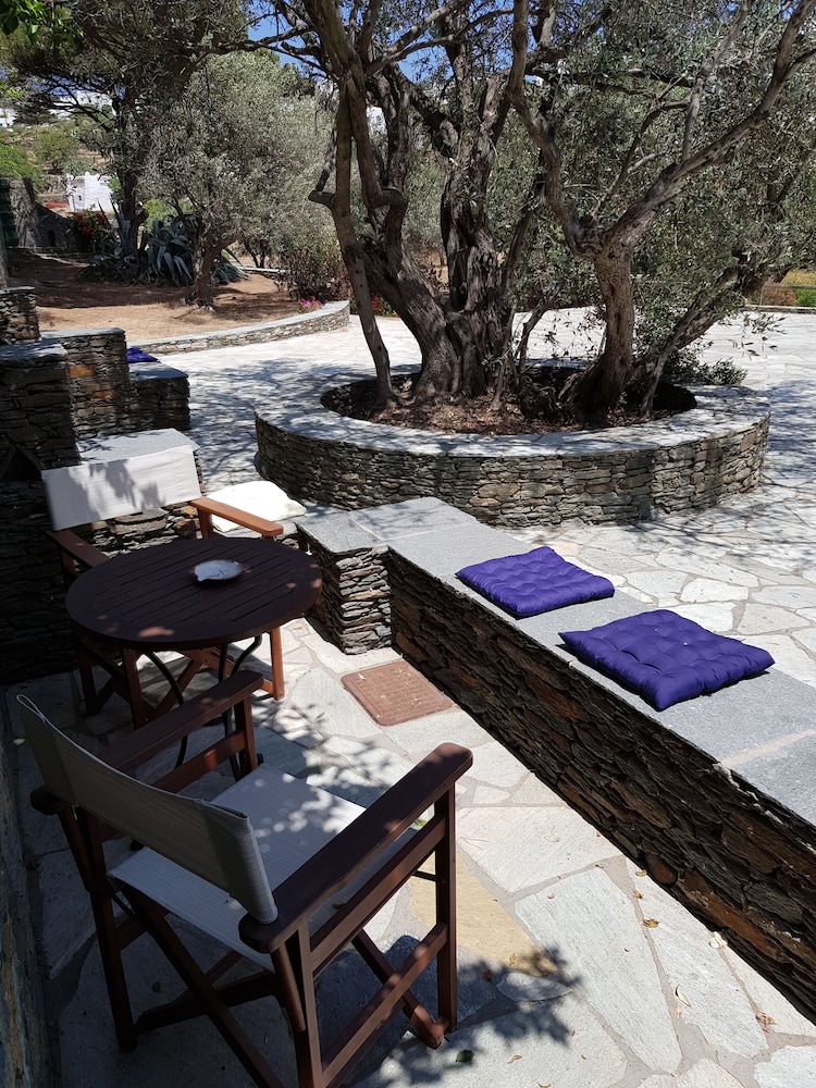 Andromeda Sifnos 27/50