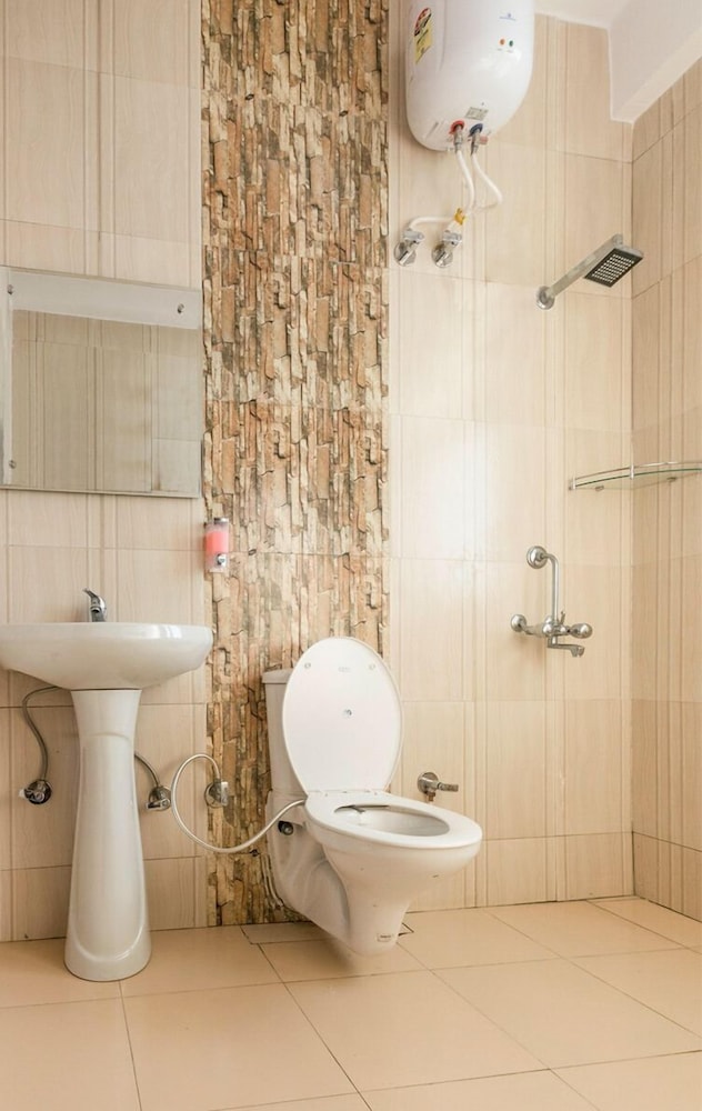 Royal Suites Kasauli 47/50