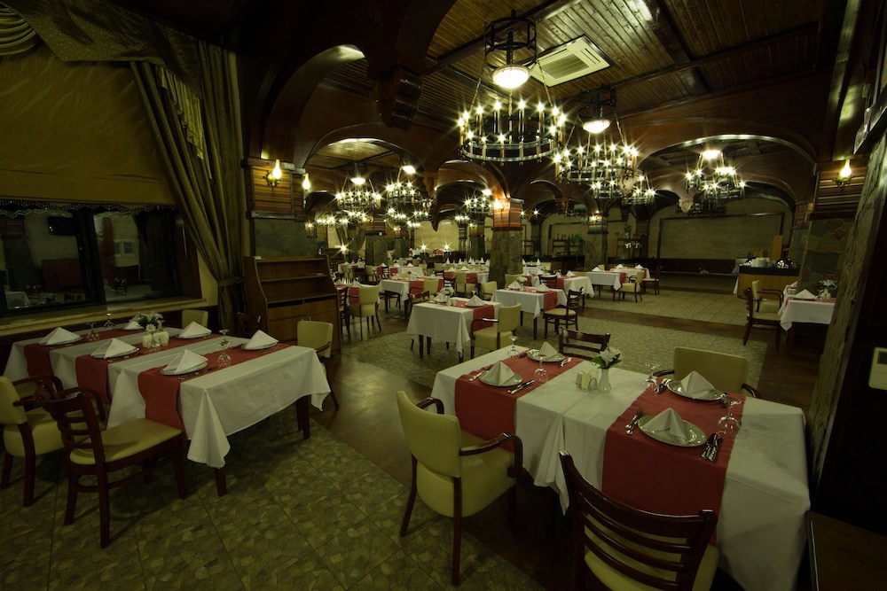 QAFQAZ RESORT HOTEL 31/50