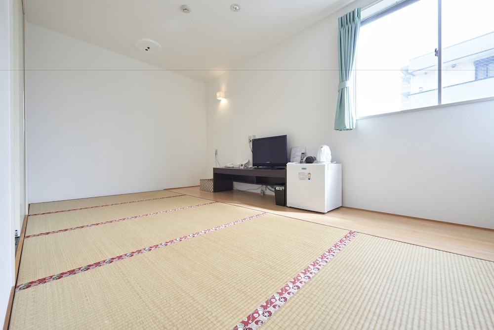 Hotel Select Inn Saitama Moroyama 48/51
