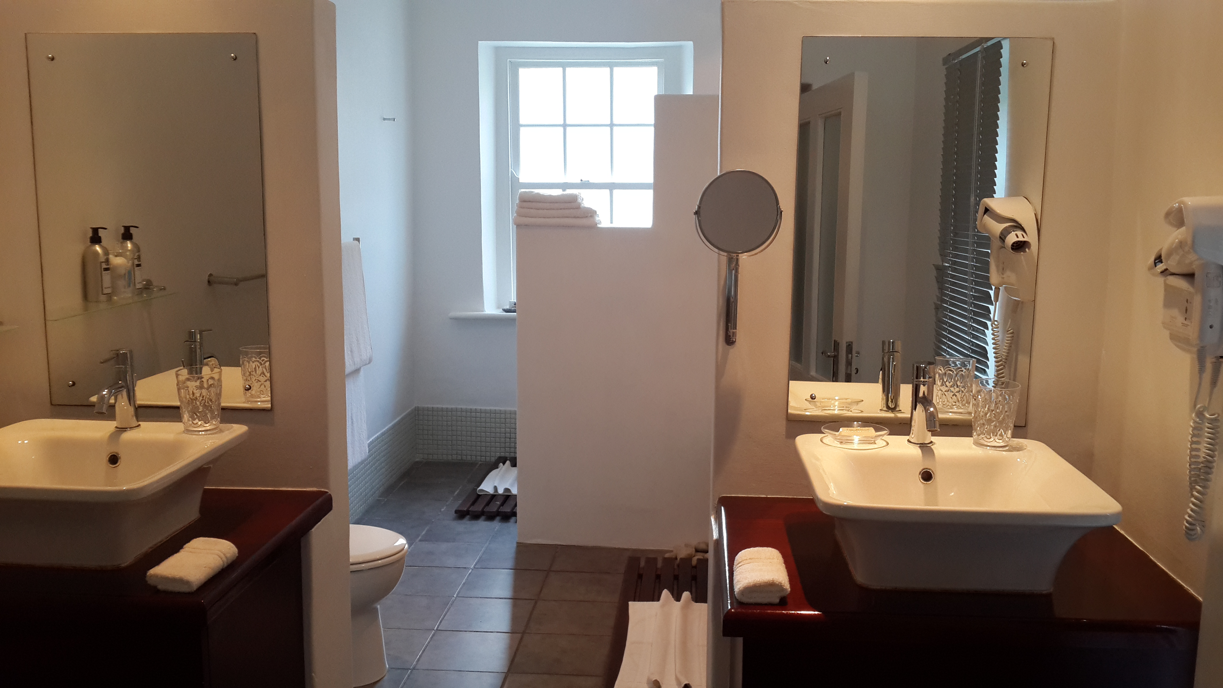 De Kloof Luxury Estate Hotel 44/50