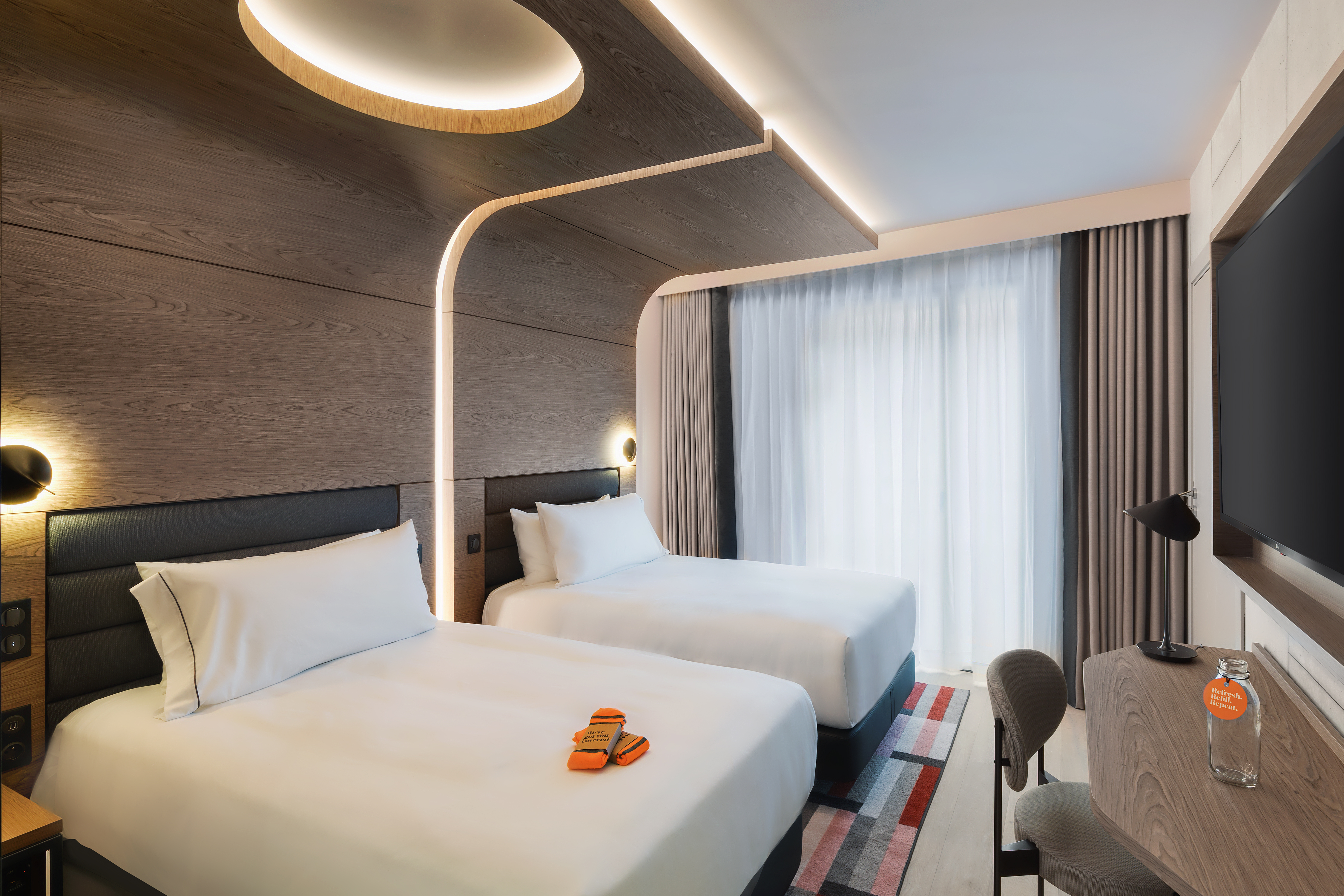 Standard, Twin Beds