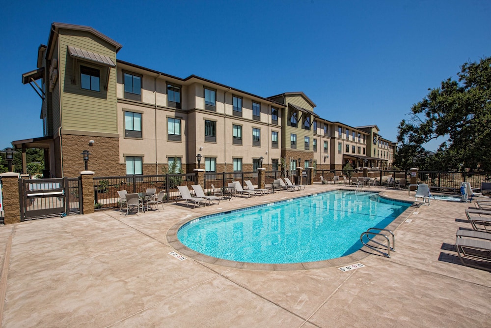 Hampton Inn & Suites Buellton/Santa Ynez Valley in BUELLTON - CA