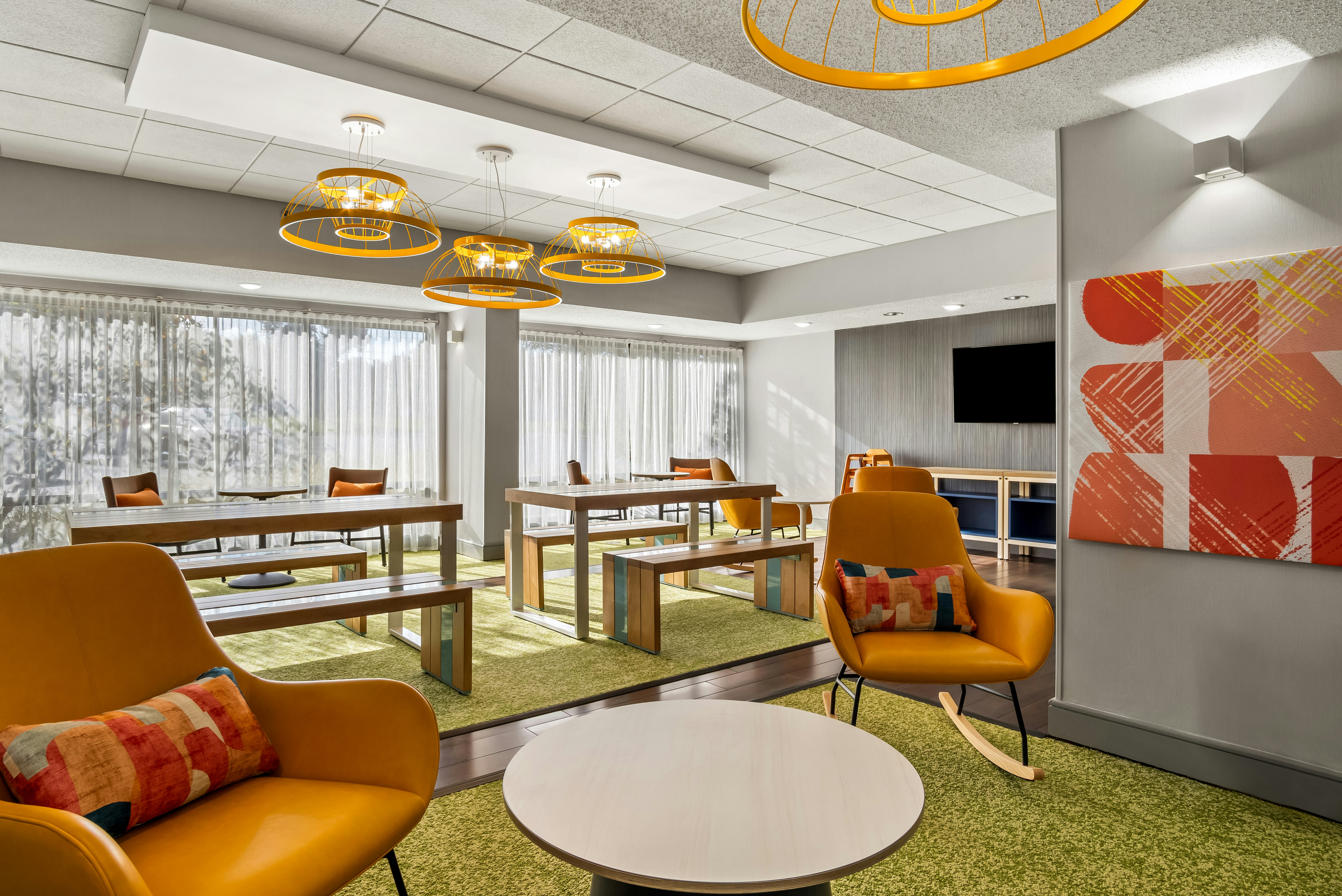 Spark by Hilton Stevensville 13/20