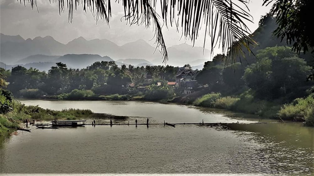 Saynamkhan River View 40/50