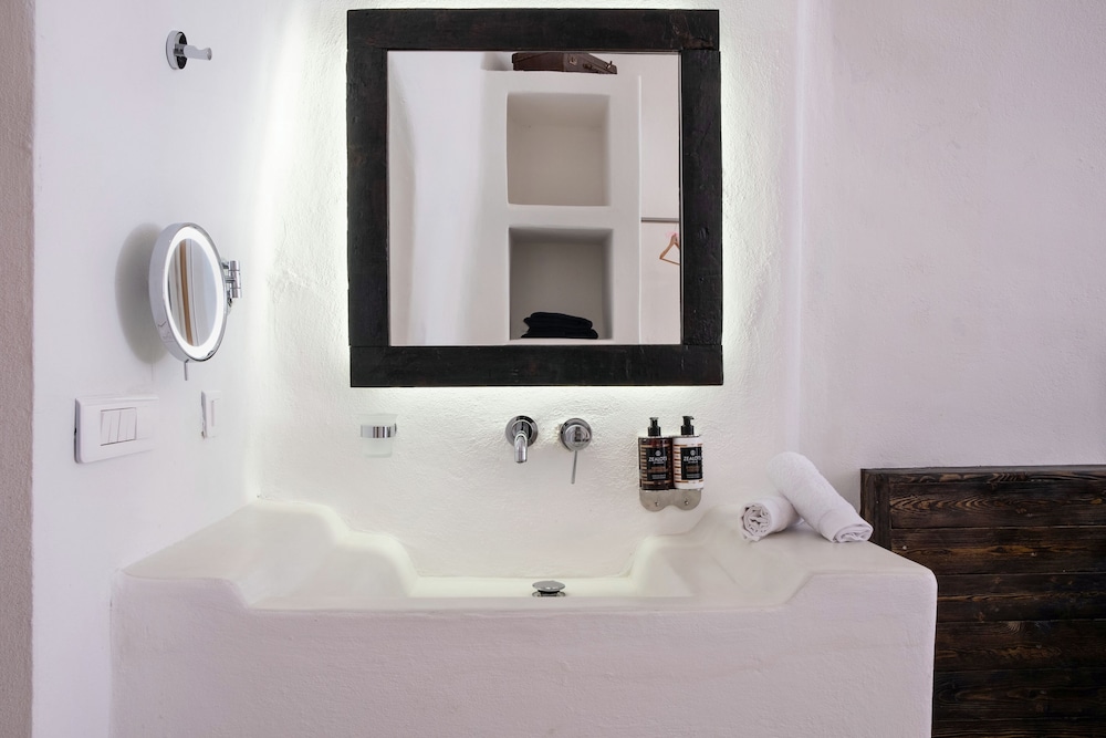 Abelis Canava Luxury Suites - Adults Only 38/40