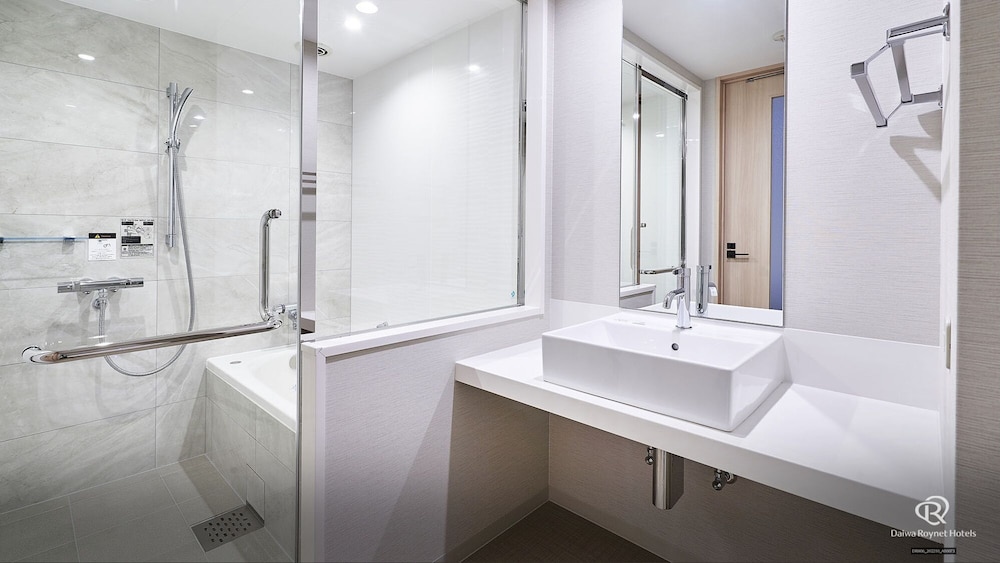DAIWA ROYNET HOTEL MATSUYAMA 61/63