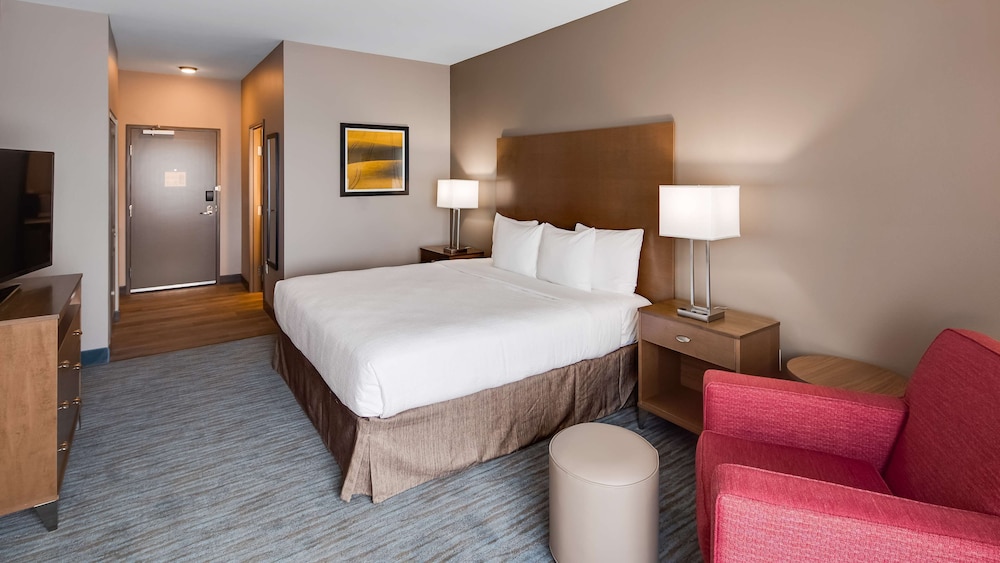 Best Western Plus Jefferson 8/35