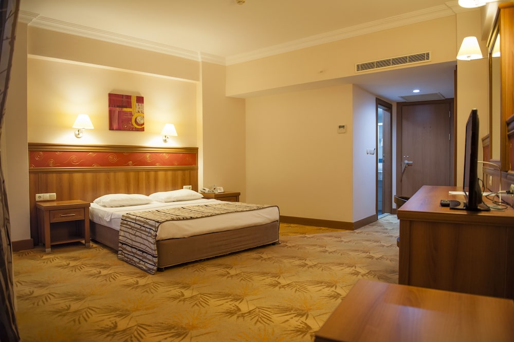STANDARD, MULTIPLE BEDS