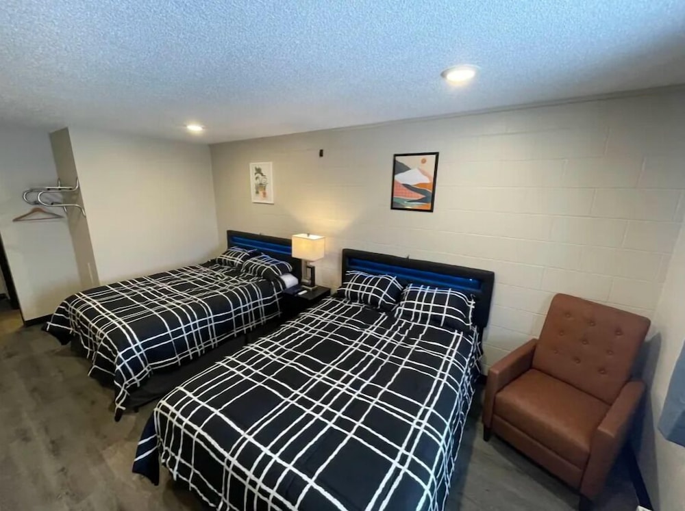 Guest Lodge 36/70