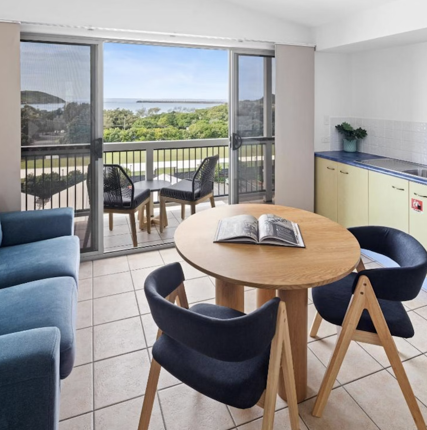THE OBSERVATORY HOLIDAY APARTMENTS 36/40