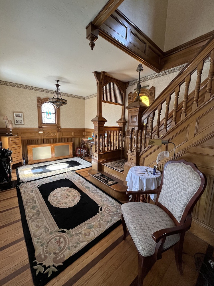 Cheney House 28/50