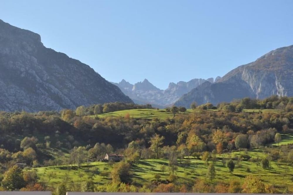 Hotel Torrecerredo 34/38