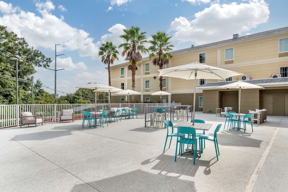 TRYP by Wyndham Tallahassee North I-10 Capital Circle 6/63