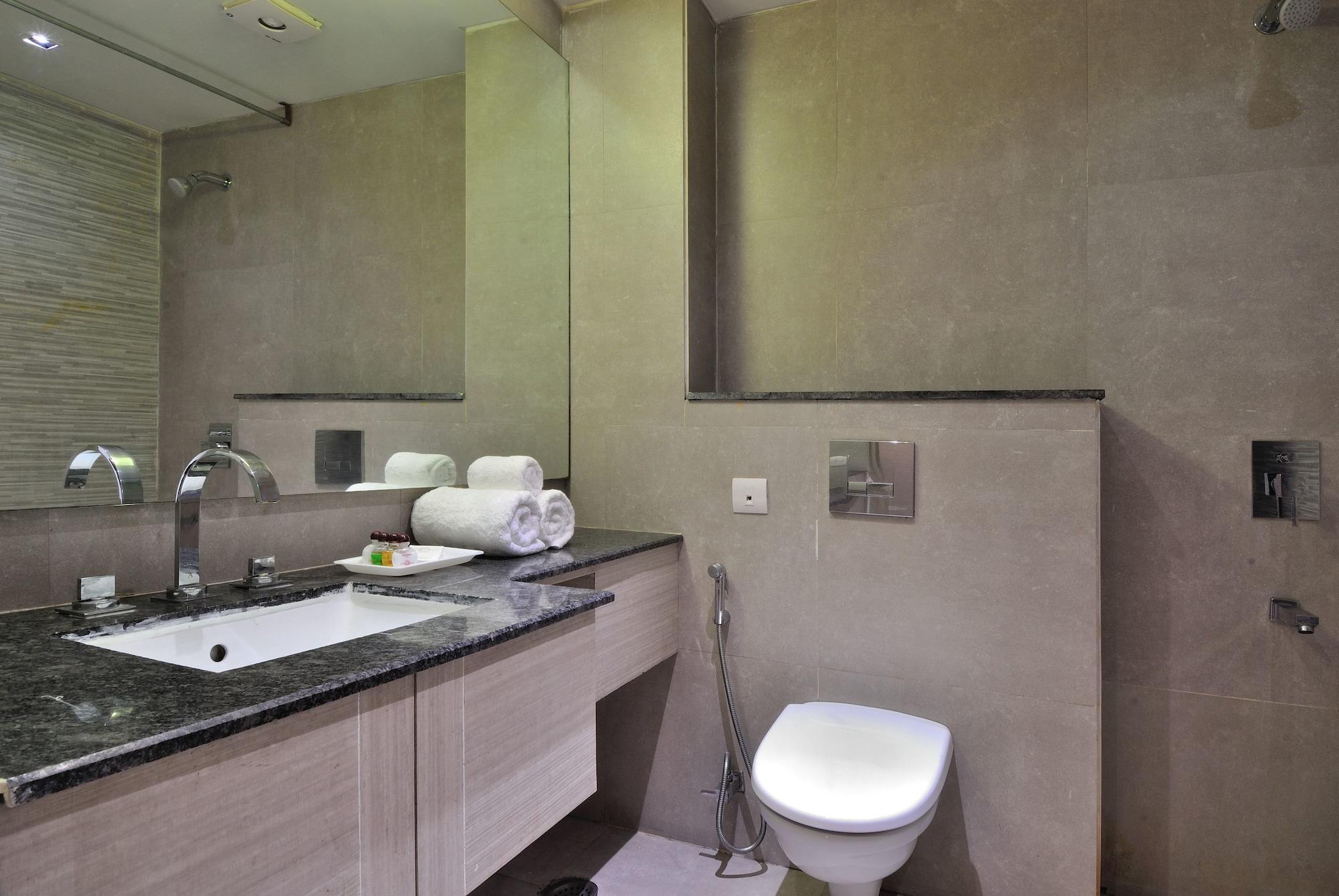 Hotel Royal Grand 24/25