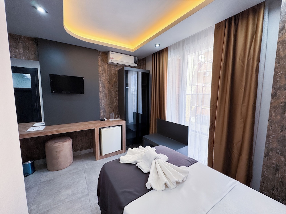 Servet 76 Grand Hotel 4/9