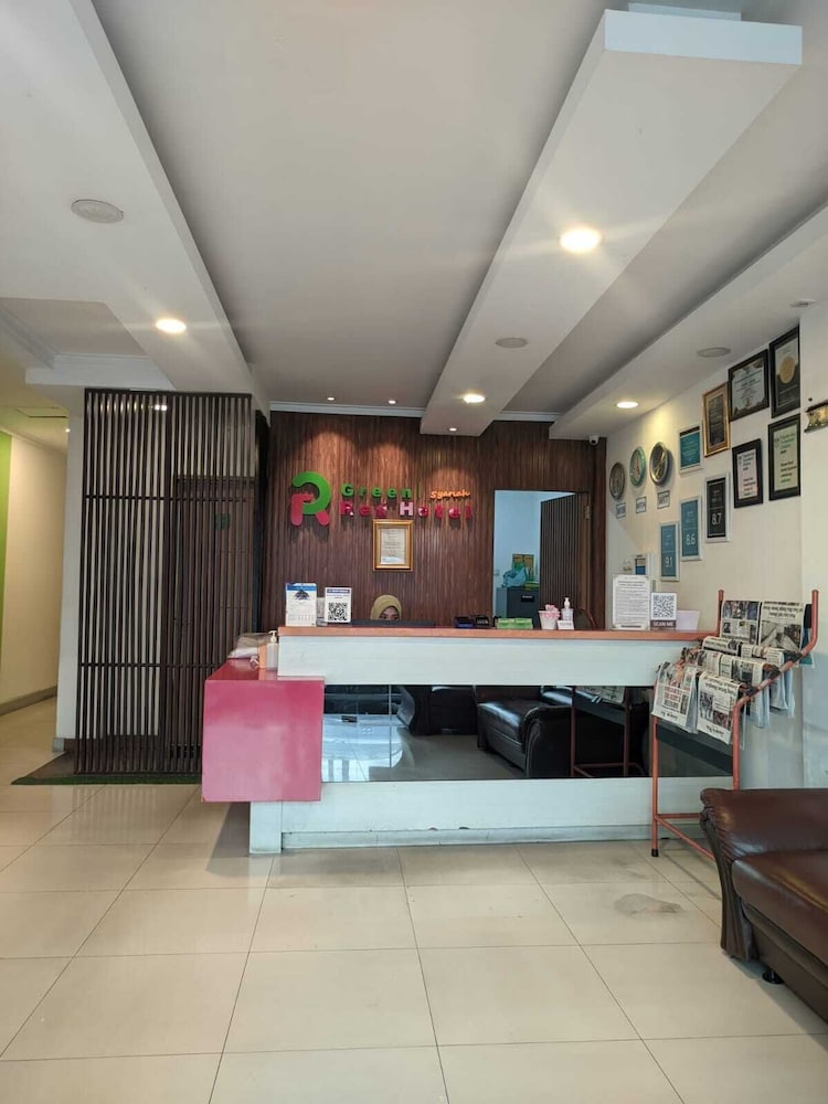 Green Red Hotel Syariah Jombang 11/73